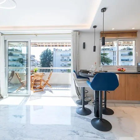 Spacious 1-br With Terrace Heart Of Apartman Cannes