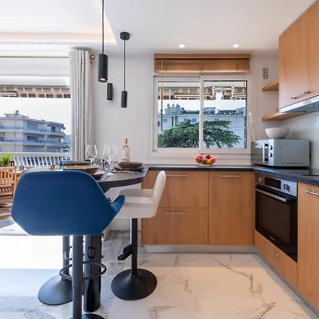 Apartamento Spacious 1-br With Terrace Heart Of *